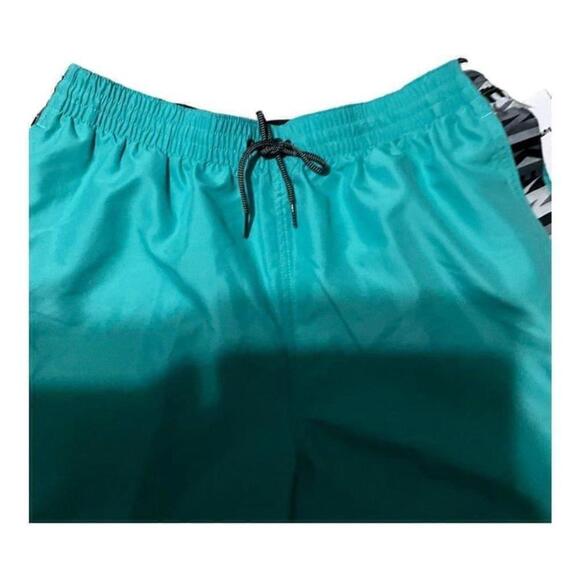 Nike Men’s Swim Shorts Size Large - Picture 8 of 10